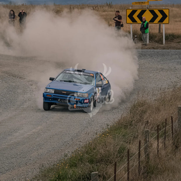 Otago rally ss5 #17c Toyota Corolla AE86 - Automotive