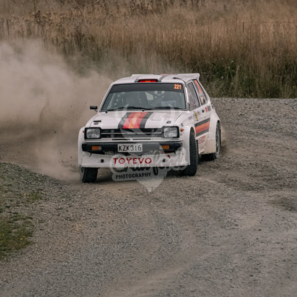 Otago rally ss5 #221 Toyota Starlet - Automotive
