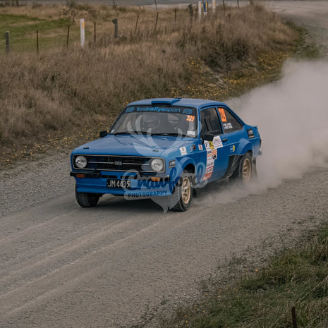 Otago rally ss5 #229 Ford Escort - Automotive