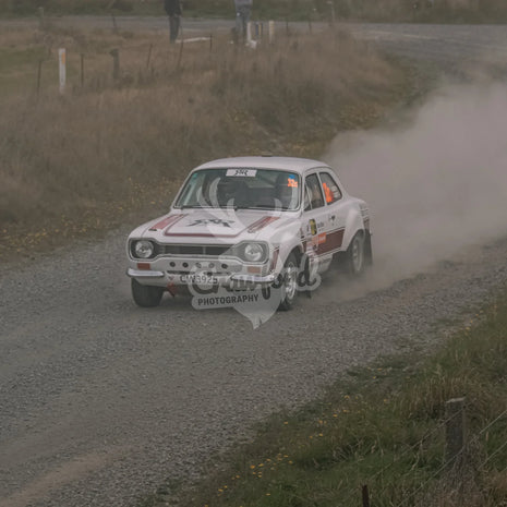 Otago rally ss5 #32c Ford Escort - Automotive